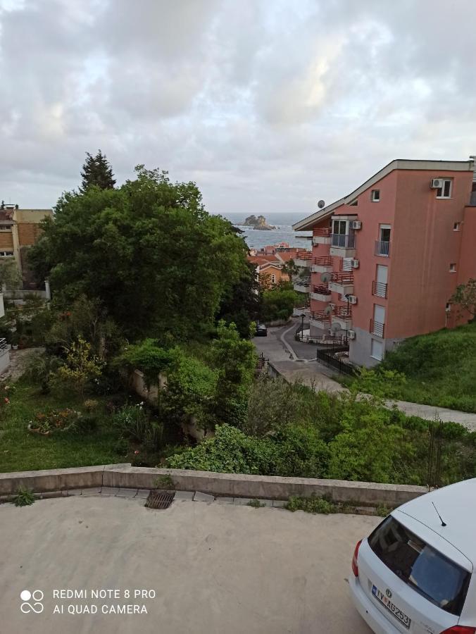 Ata Apartmani. Petrovac ภายนอก รูปภาพ