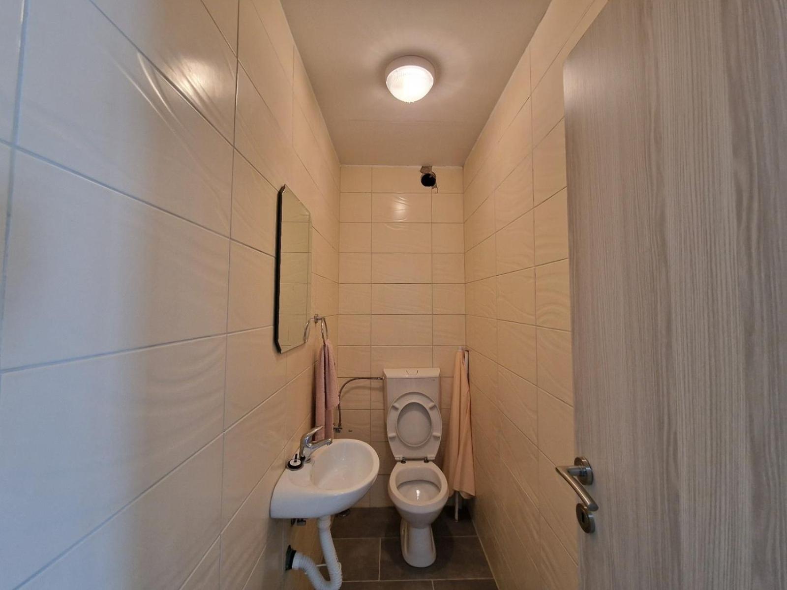 Ata Apartmani. Petrovac ภายนอก รูปภาพ